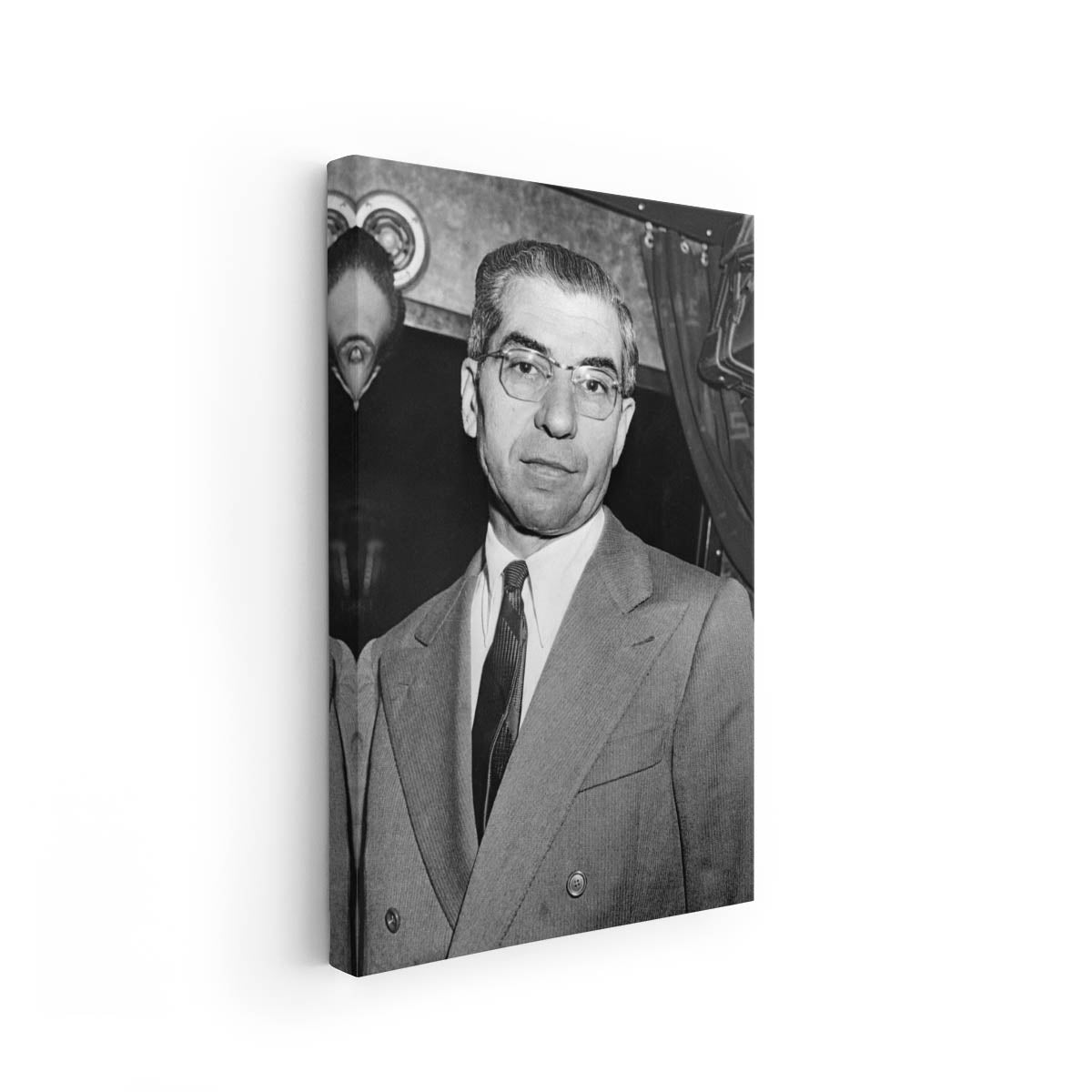 Luciano in Exile, 1947